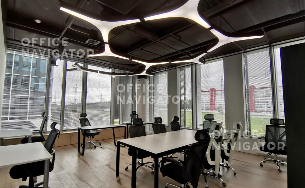 <name>Аренда офиса 1228 м², 2 этаж, в бизнес-центре Comcity, Альфа</name>
