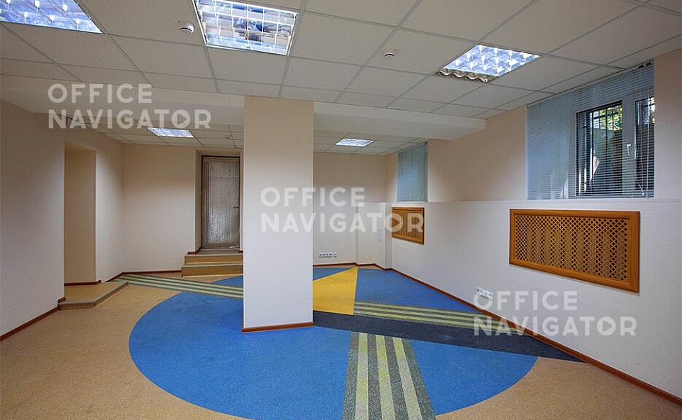 Продажа офиса 1574 м², 0-4 этаж, в бизнес-центре Сурикова ул., 24
