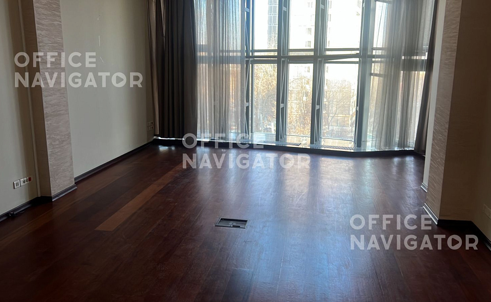 Аренда офиса 1270 м², 3-5 этаж, в бизнес-центре Каланчевская ул., 49
