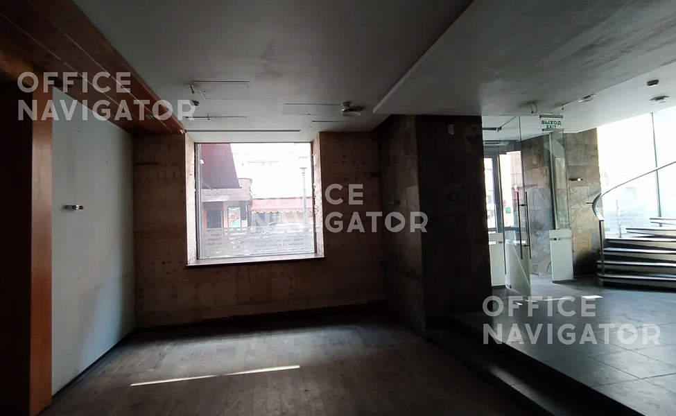 Аренда офиса 240 м², 1 этаж, в бизнес-центре Петровка ул., 20/1
