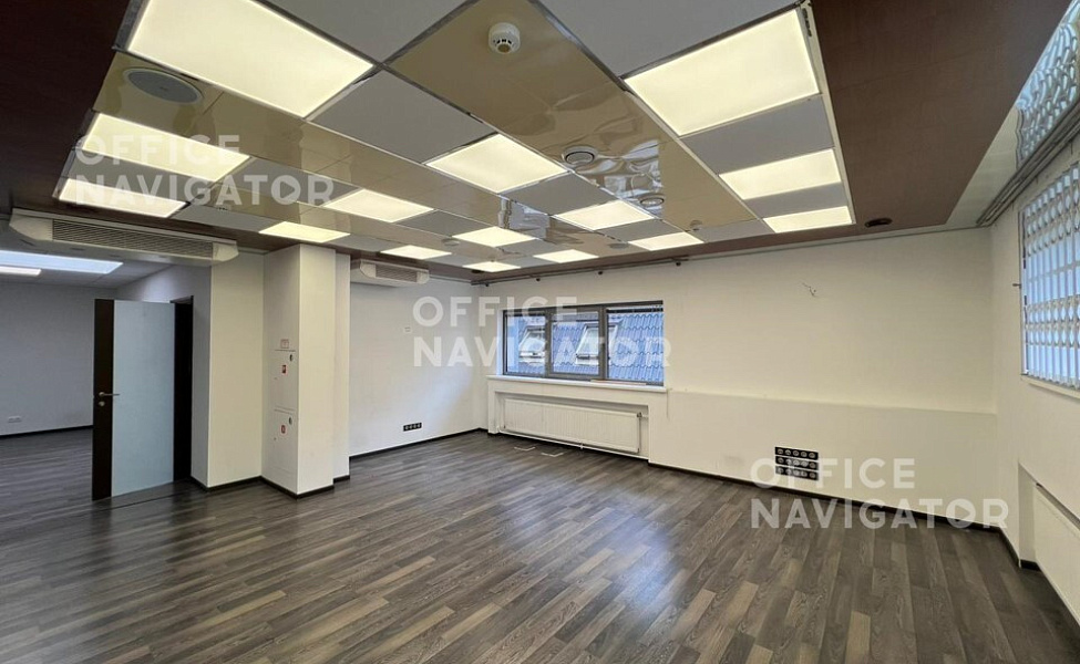Субаренда офиса 527 м², 1-2 этаж, в бизнес-центре 
