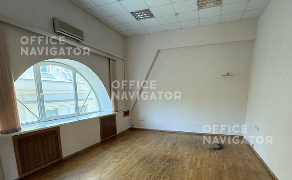 Аренда офиса 460 м², 1-3 этаж, в бизнес-центре Кадашевский 3-й пер., 6, стр. 2
