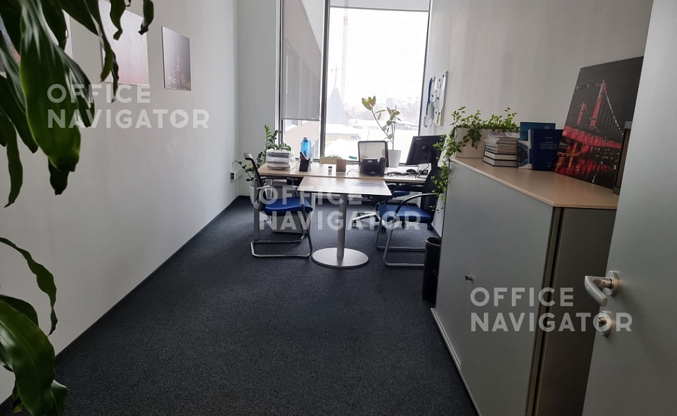 Аренда офиса 1711 м², 4 этаж, в бизнес-центре Буревестник
