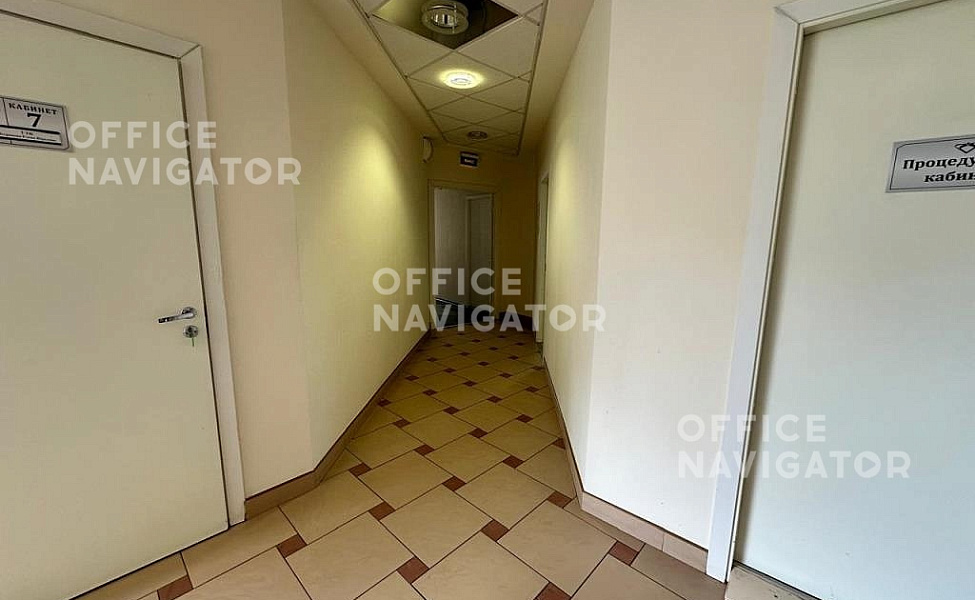 Аренда офиса 305.1 м², 4 этаж, в бизнес-центре Калужский
