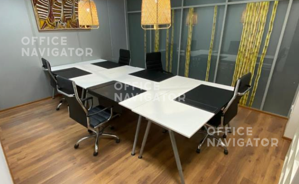 Аренда офиса 2708 м², 2,3 этаж, в бизнес-центре 
