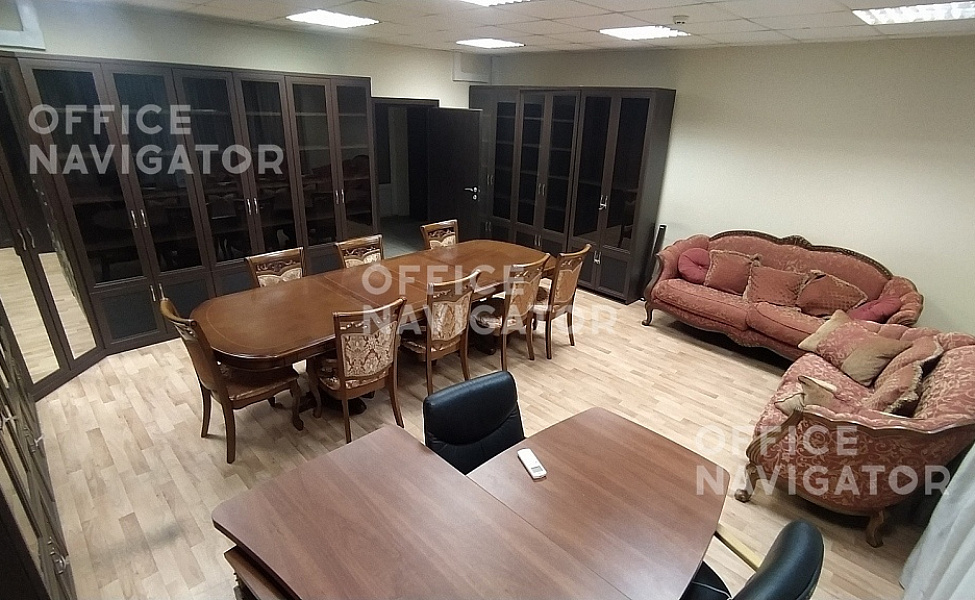 Аренда офиса 464 м², 4 этаж, в бизнес-центре Калужский
