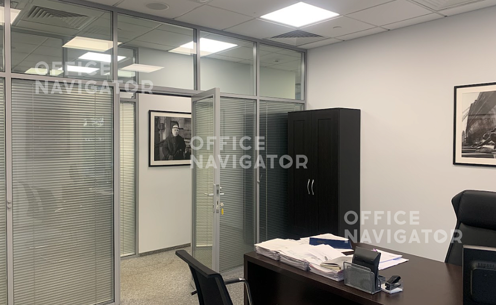 Аренда офиса 451 м², 2 этаж, в бизнес-центре Гоголевский 11
