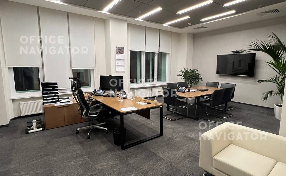 Аренда офиса 2583.6 м², 4 этаж, в бизнес-центре Мидланд Плаза
