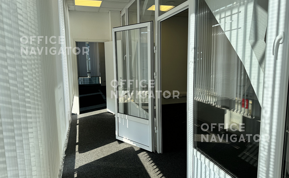 Аренда офиса 390 м², 2 этаж, в бизнес-центре Варшавская Плаза
