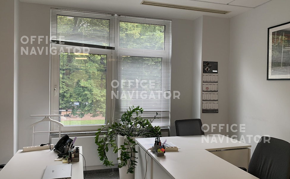 Аренда офиса 451 м², 2 этаж, в бизнес-центре Гоголевский 11
