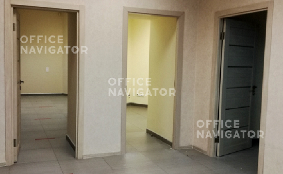 <name>Аренда офиса 151 м², 1 этаж, в бизнес-центре Водники </name>
