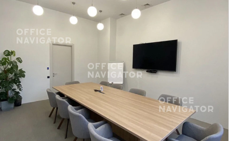 Аренда офиса 2700 м², 2 этаж, в бизнес-центре 
