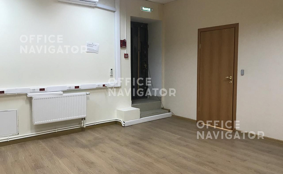 Аренда офиса 270 м², 1 этаж, в бизнес-центре Старопименовский пер., 11, стр. 3
