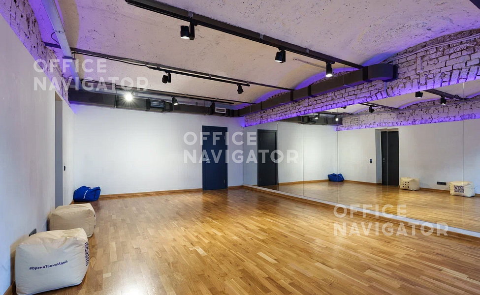Продажа офиса 1250 м², 1-2 этаж, в бизнес-центре Рябовская Мануфактура (стр. 1-6, 8, 10)
