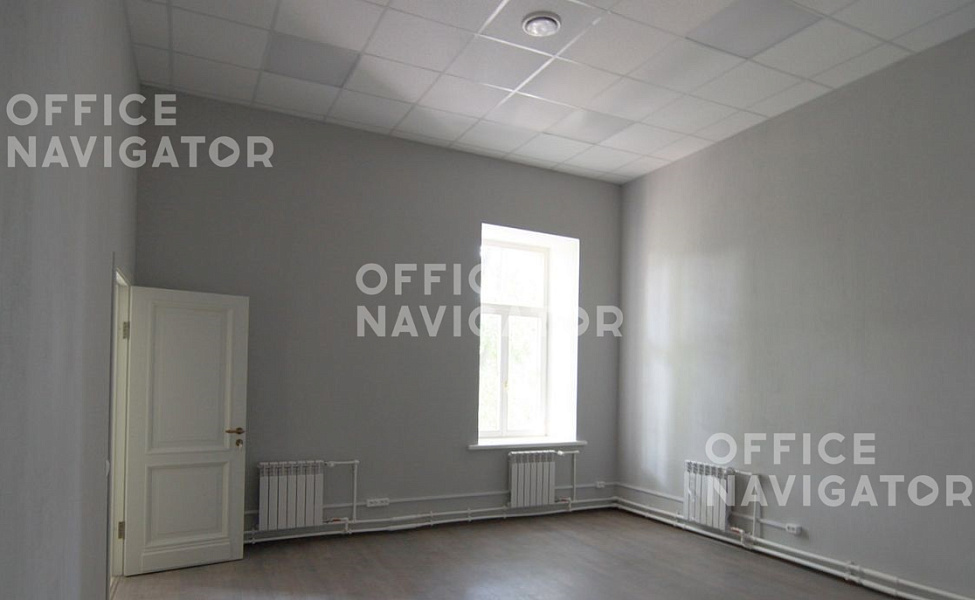 <name>Продажа офиса 801.5 м², 1-2 этаж, в бизнес-центре Шкиперский проток, 21</name>
