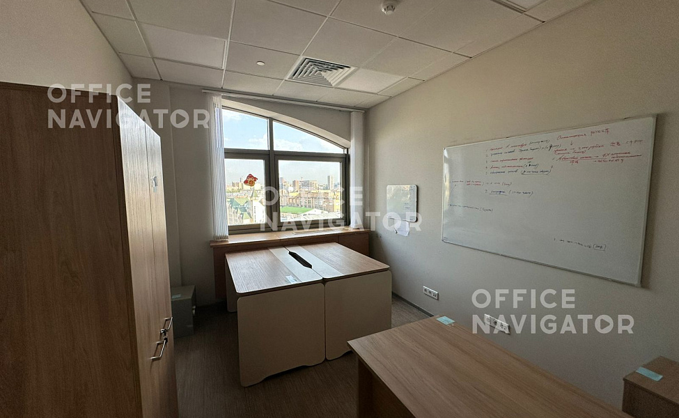 Аренда офиса 300 м², 12 этаж, в бизнес-центре Riverside Towers IV
