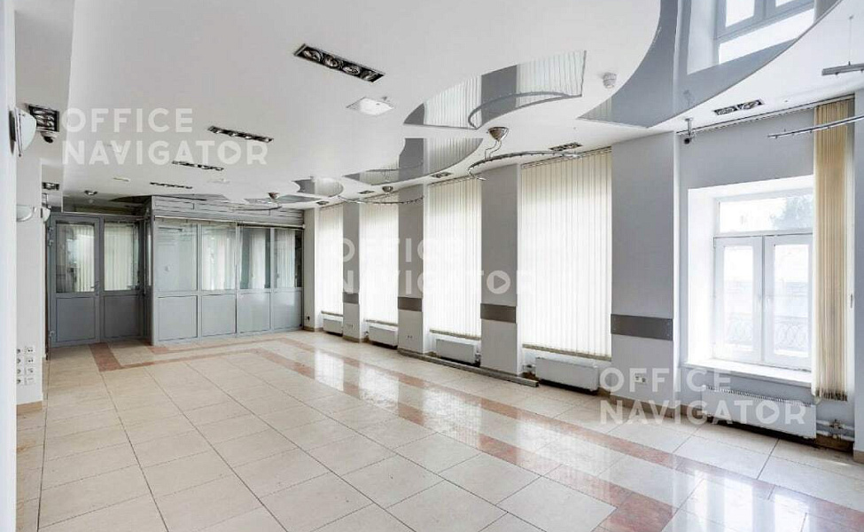 <name>Аренда офиса 959.5 м², -1-4 этаж, в бизнес-центре Озерковская наб., 12</name>
