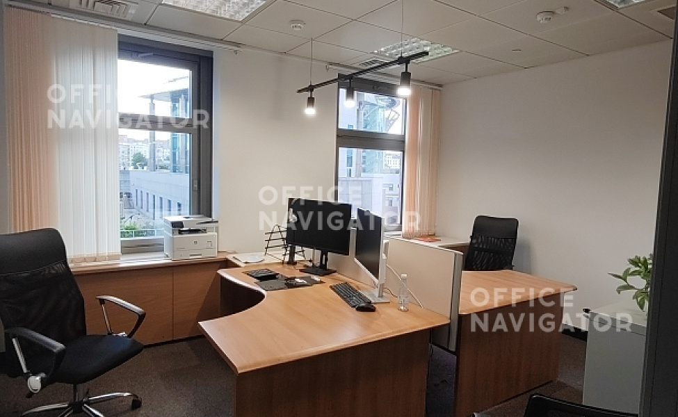 Аренда офиса 703 м², 4 этаж, в бизнес-центре Riverside Towers IV
