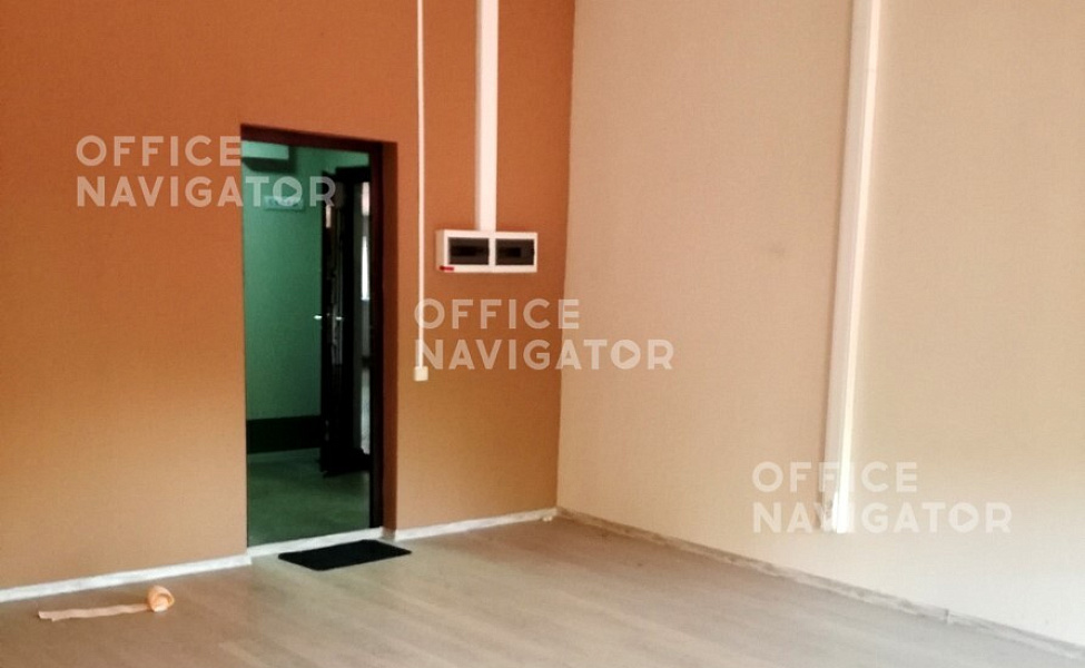 Аренда офиса 422.2 м², 3 этаж, в бизнес-центре Водники
