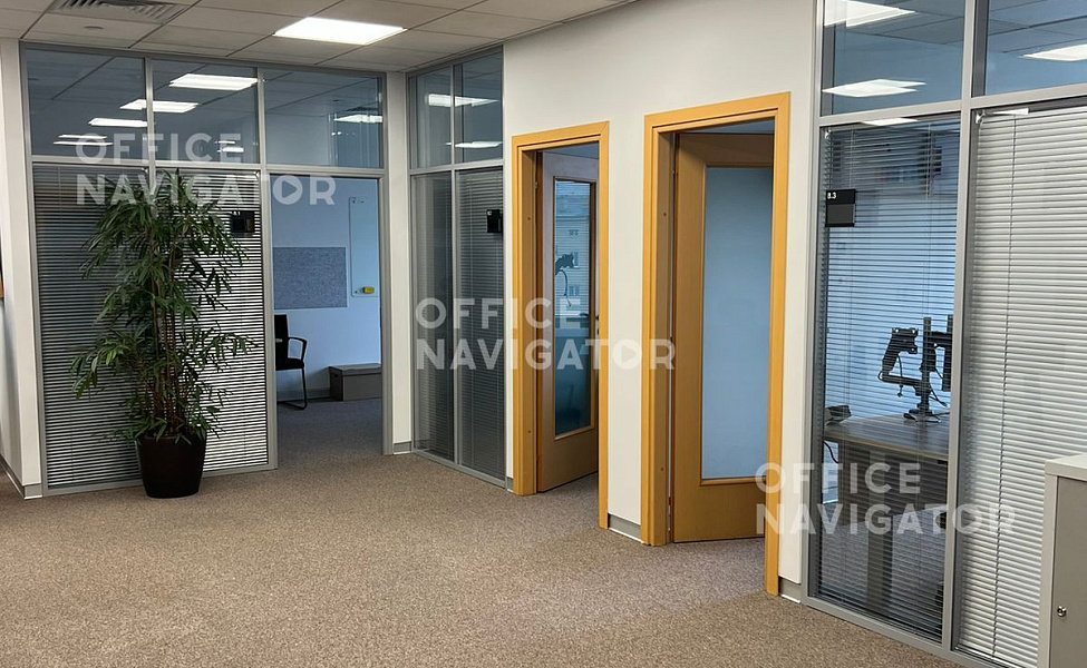Аренда офиса 280 м², 8 этаж, в бизнес-центре Дукат Плэйс III
