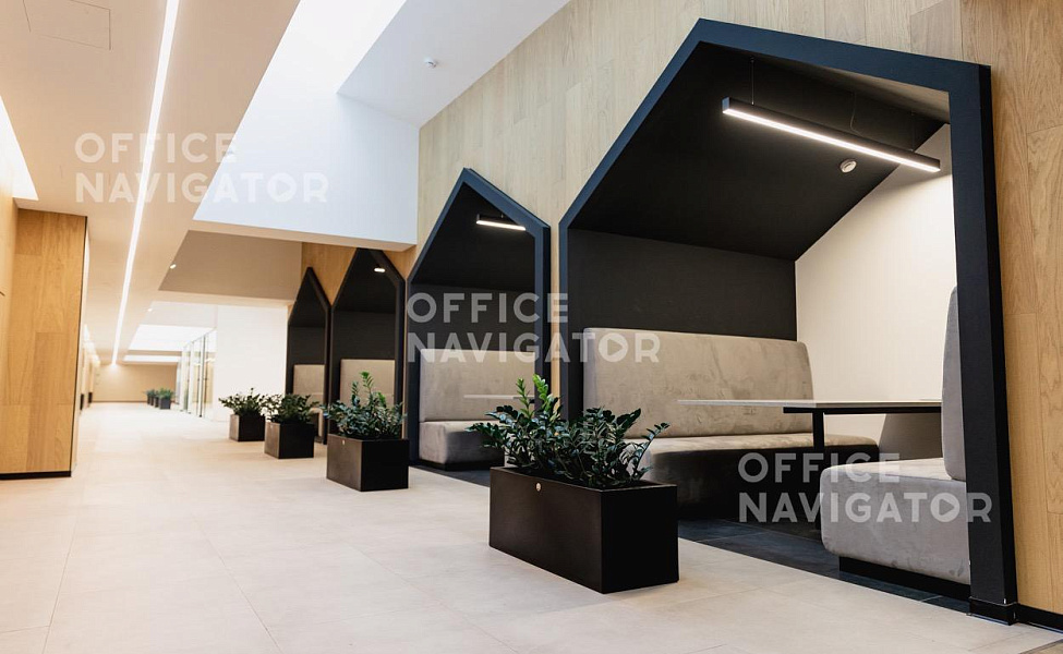<name>Аренда офиса 625 м², 1-2 этаж, в бизнес-центре Ритм</name>
