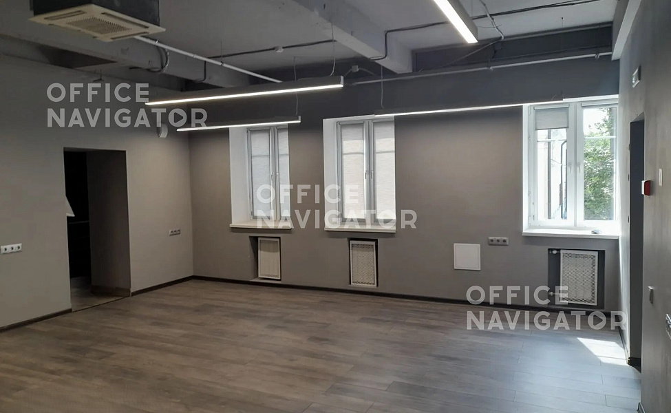 Аренда офиса 2020.3 м², 0-4 этаж, в бизнес-центре Подсосенский пер., 23
