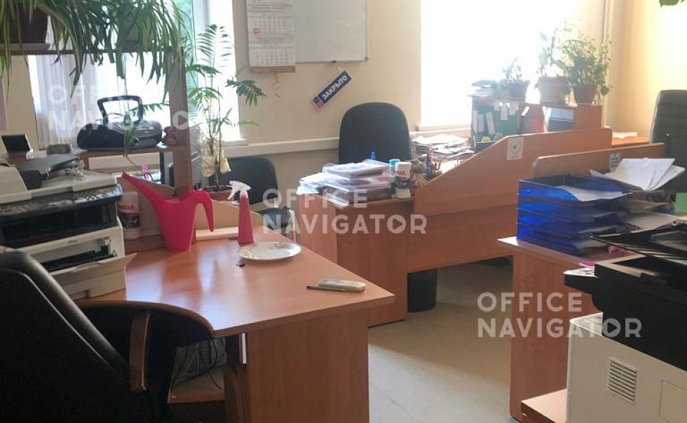 Аренда офиса 270 м², 3 этаж, в бизнес-центре Боевская 1-я ул., 5
