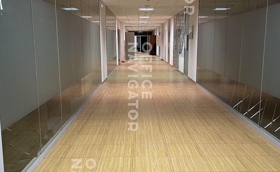 Аренда офиса 2485 м², 9 этаж, в бизнес-центре Континент На Звездной
