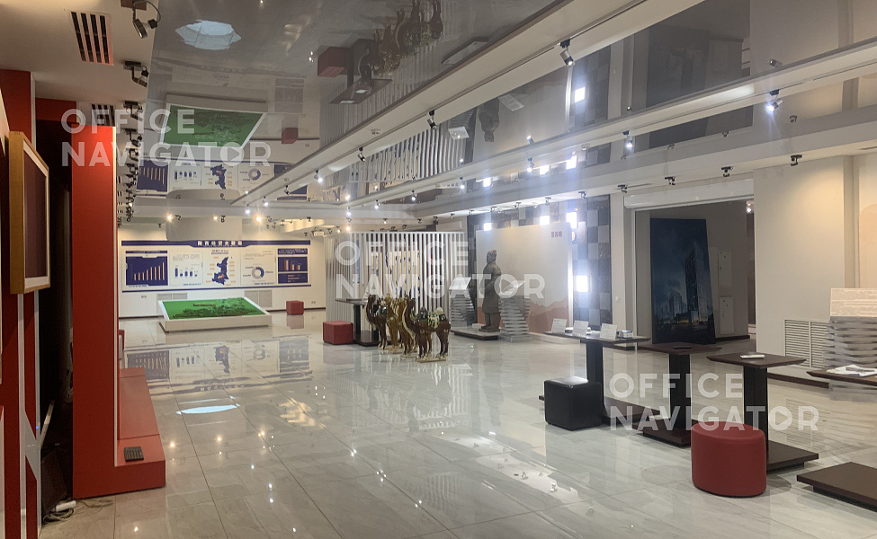 Аренда офиса 422.9 м², 1 этаж, в бизнес-центре Гринвуд
