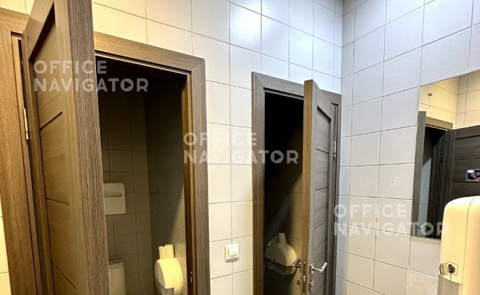Продажа офиса 330 м², 3 этаж, в бизнес-центре Атмосфера Бизнес-Квартал
