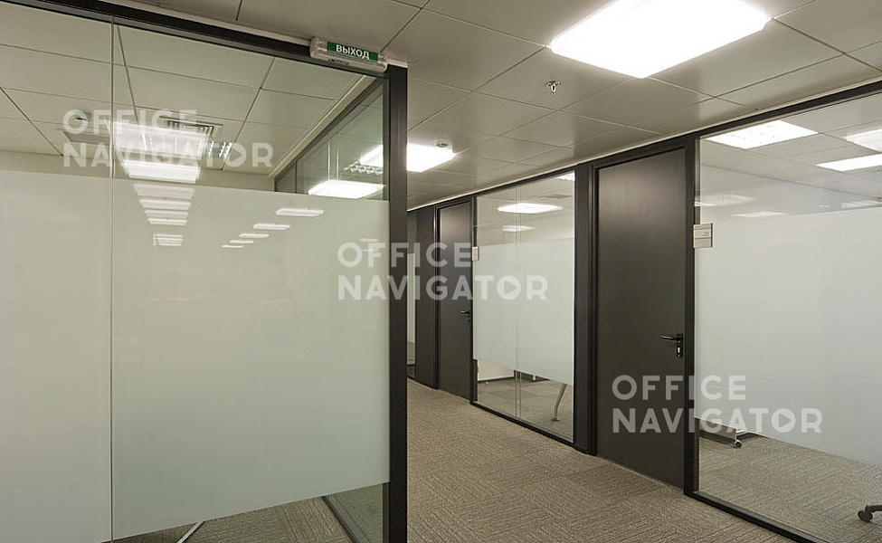 Субаренда офиса 712 м², 3 этаж, в бизнес-центре Леонтьевский пер., 25
