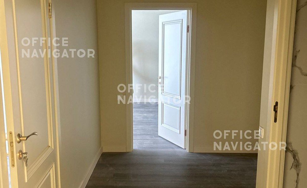 Аренда офиса 276.8 м², 3 этаж, в бизнес-центре Жулебино

