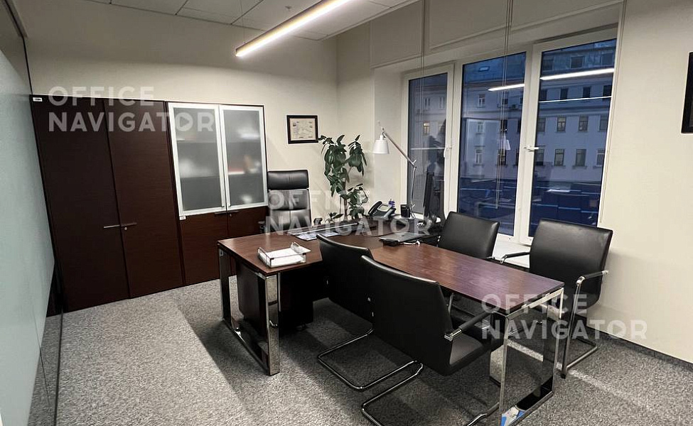 Аренда офиса 2583.6 м², 4 этаж, в бизнес-центре Мидланд Плаза
