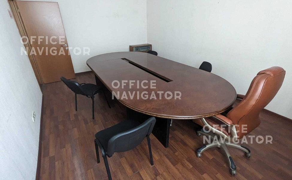 Аренда офиса 842.2 м², 1-2 этаж, в бизнес-центре Толбухина ул., 5, корп. 4
