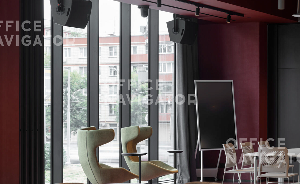 Аренда офиса 1455 м², 4 этаж, в бизнес-центре 
