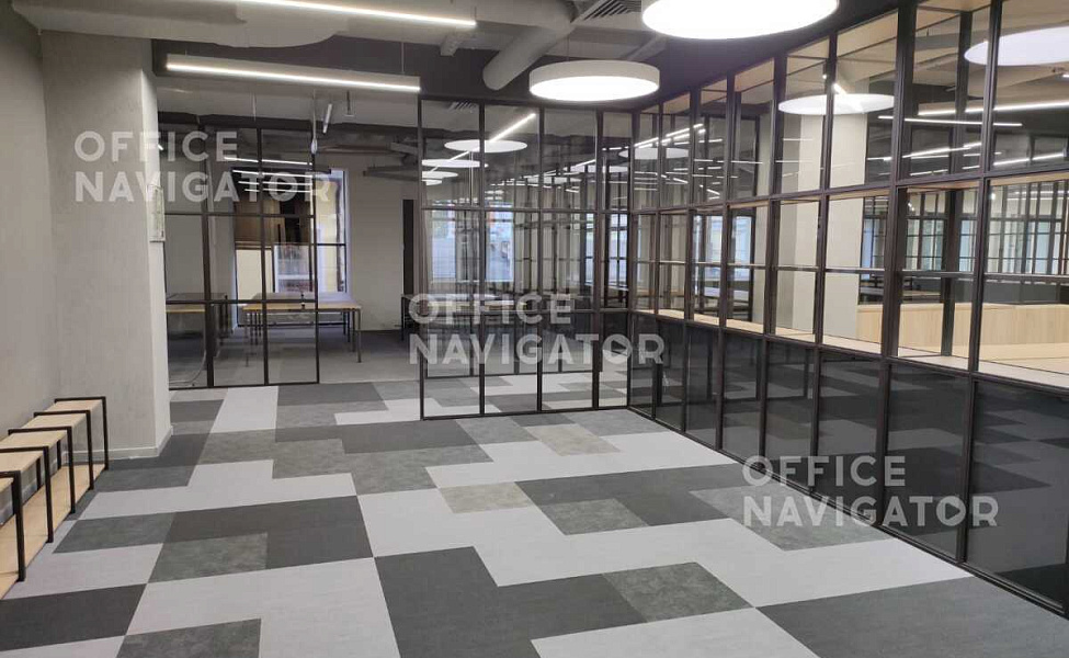 Аренда офиса 1178 м², 2 этаж, в бизнес-центре  Новь
