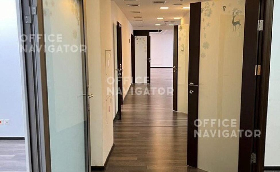 Субаренда офиса 527 м², 1-2 этаж, в бизнес-центре 
