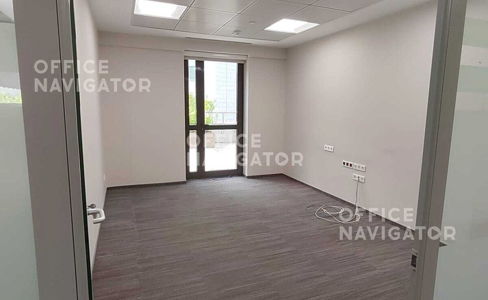 Аренда офиса 266 м², 3 этаж, в бизнес-центре Riverside Towers Performing Arts Center
