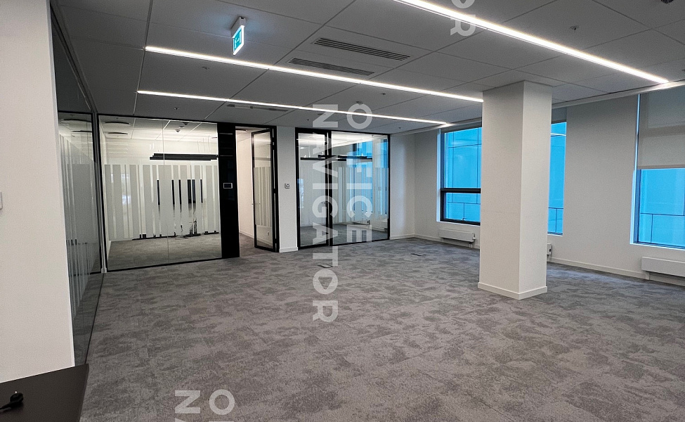 Аренда офиса 1771 м², 4 этаж, в бизнес-центре Wall Street
