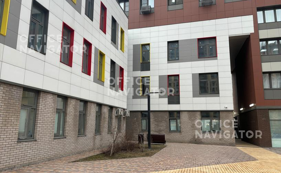 Продажа офиса 2129 м², 1-3 этаж, в бизнес-центре Тагильская ул., 4В

