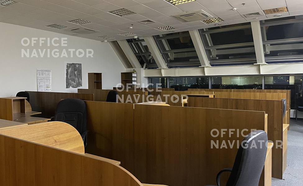 Аренда офиса 2485 м², 9 этаж, в бизнес-центре Континент На Звездной
