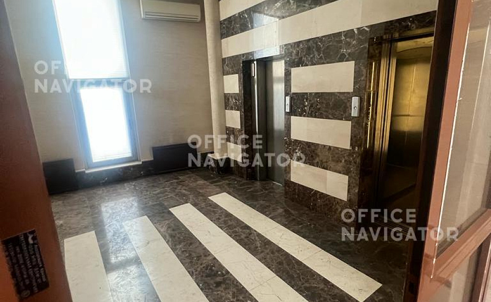 Аренда офиса 1270 м², 3-5 этаж, в бизнес-центре Каланчевская ул., 49
