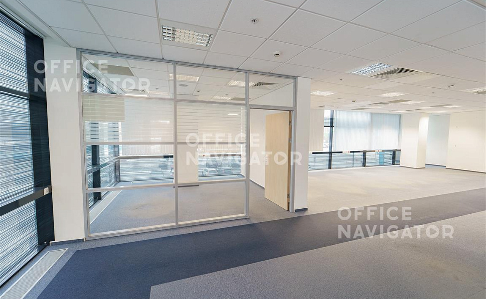 Аренда офиса 1300 м², 2 этаж, в бизнес-центре Химки Фаза I
