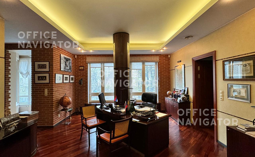 Продажа офиса 1001 м², 1-2 этаж, в бизнес-центре Казенный Б. пер., 2
