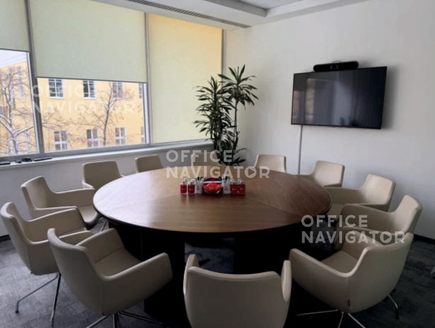 Аренда офиса 2260 м², 4 этаж, в бизнес-центре 
