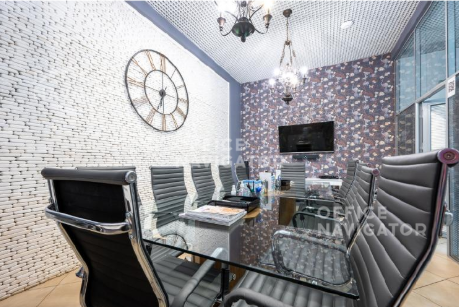 Продажа офиса 3062 м², 1 этаж, в бизнес-центре Улей Плаза
