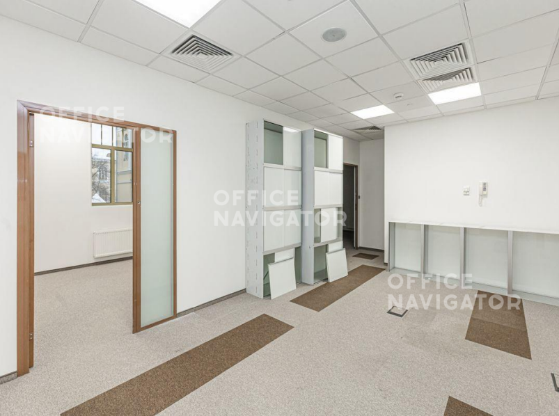 <name>Аренда офиса 2059 м², 3 этаж, в бизнес-центре Романов Двор II</name>
