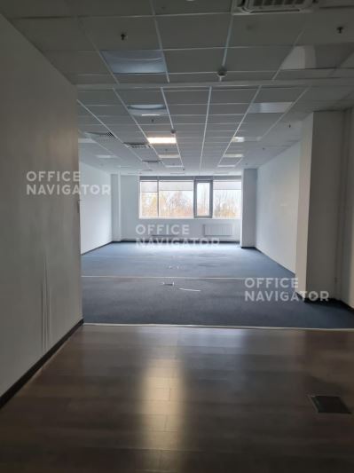 <name>Аренда офиса 1565.12 м², 3 этаж, в бизнес-центре Аура</name>
