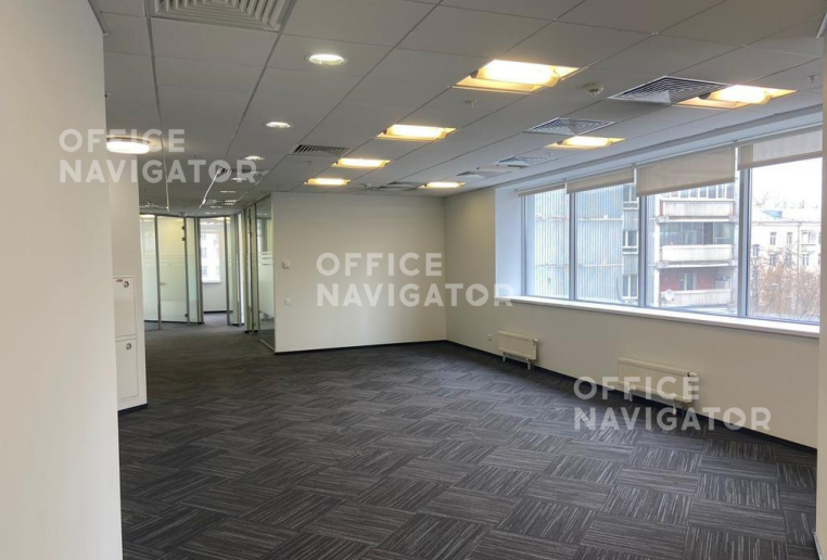 Аренда офиса 661 м², 4 этаж, в бизнес-центре Двинцев Здание С
