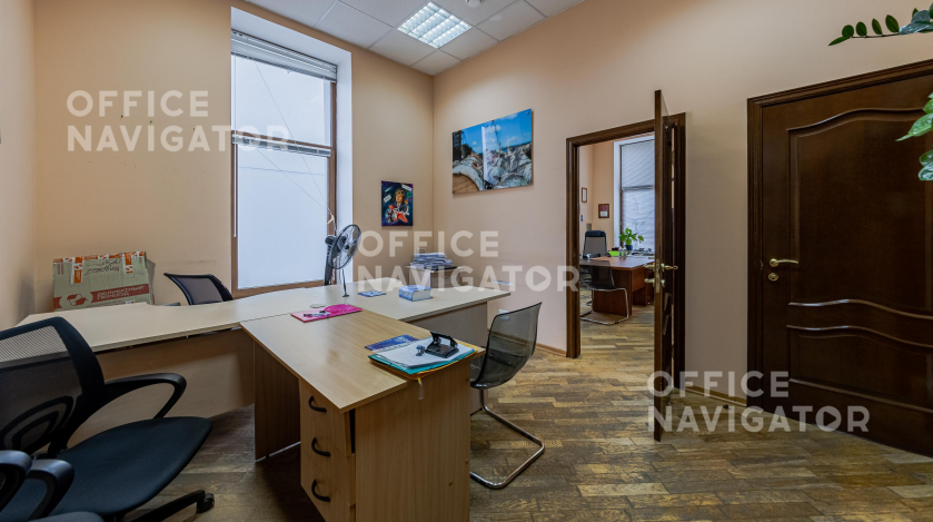 Продажа офиса 1703 м², 1-4 этаж, в бизнес-центре Кузнецкий мост ул., 4/3, стр. 1
